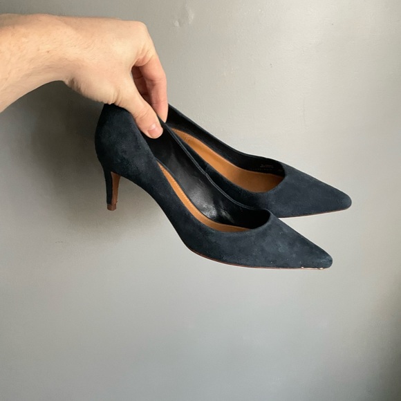 Tory Burch Ivy Blue Suede Pumps Womens Size 6 - Picture 3 of 6